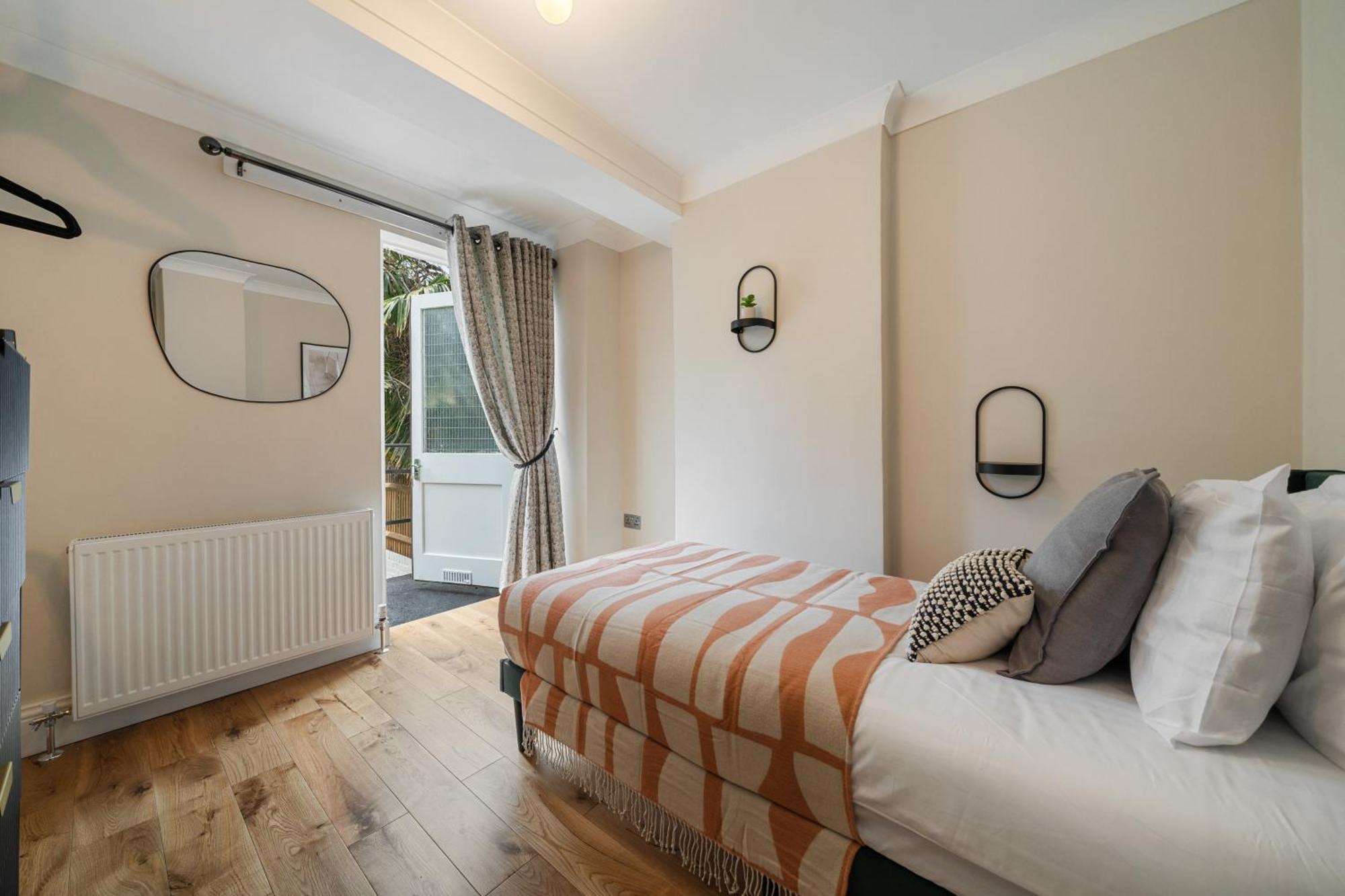 House Of Cambridge Gardens In Notting Hill London