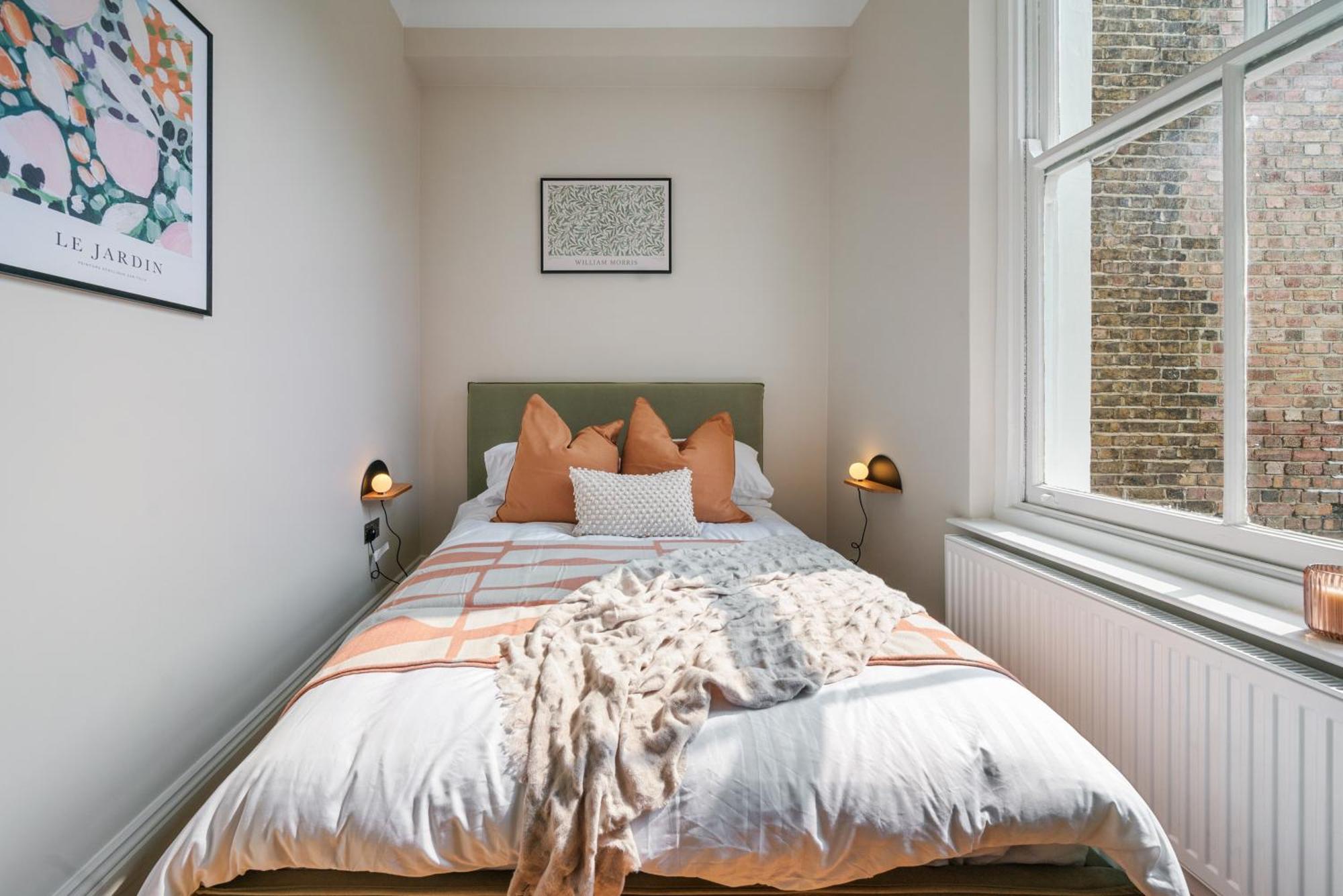 House Of Cambridge Gardens In Notting Hill *