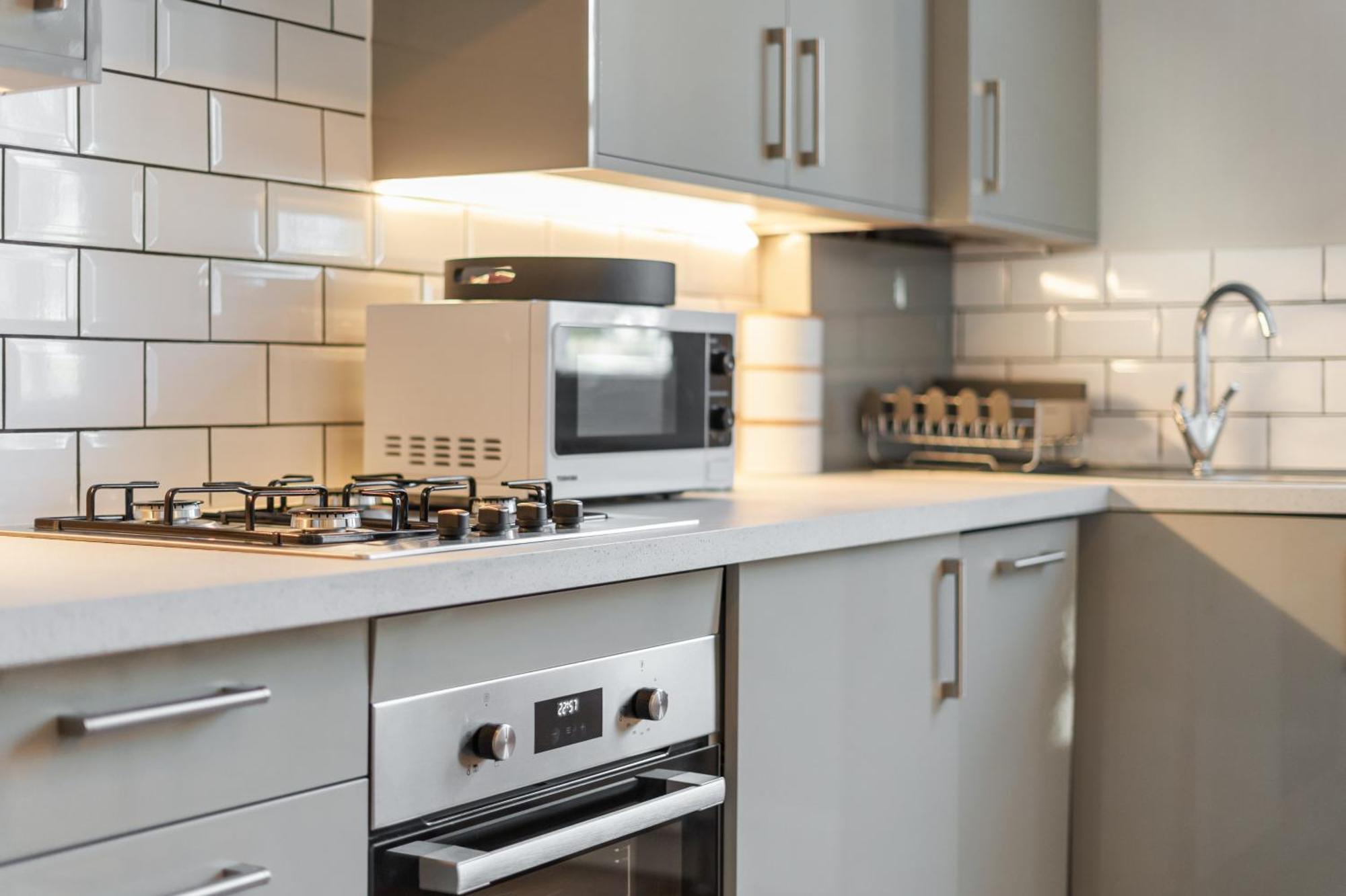 Apartment House Of Cambridge Gardens In Notting Hill *